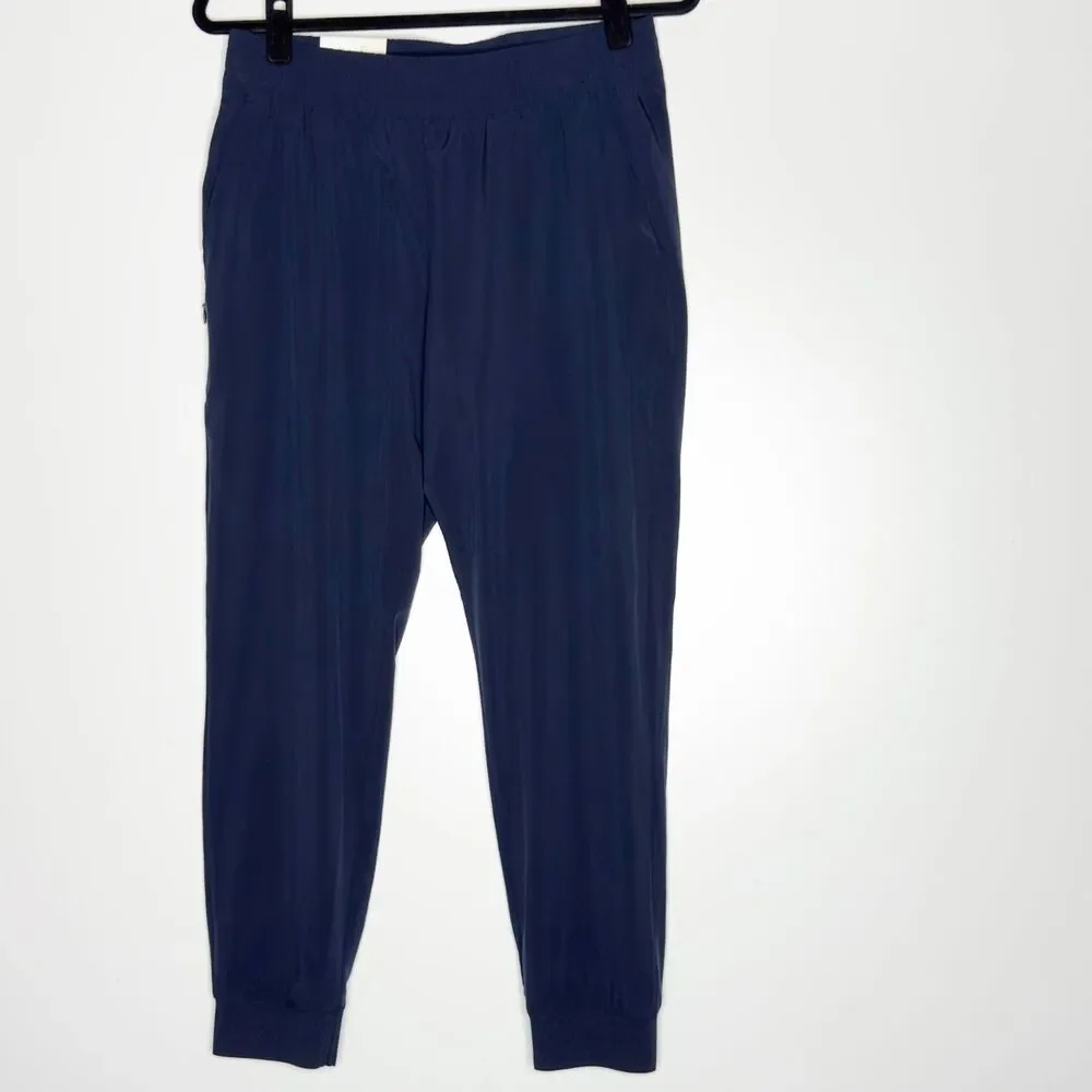 Banana Republic new banana